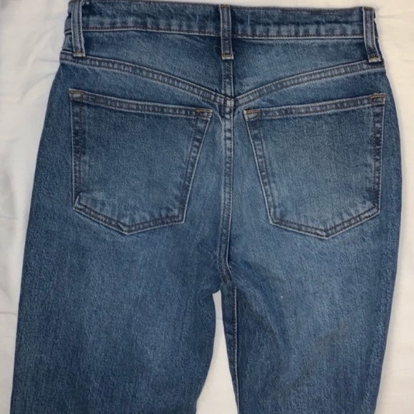 We The Free Hi Rise Distressed Stella Jeans - Picture 7 of 7